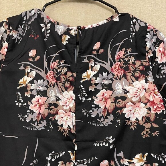 Shein Summer Dress Women's XS Black Floral Short Sleeves - Picture 7 of 11